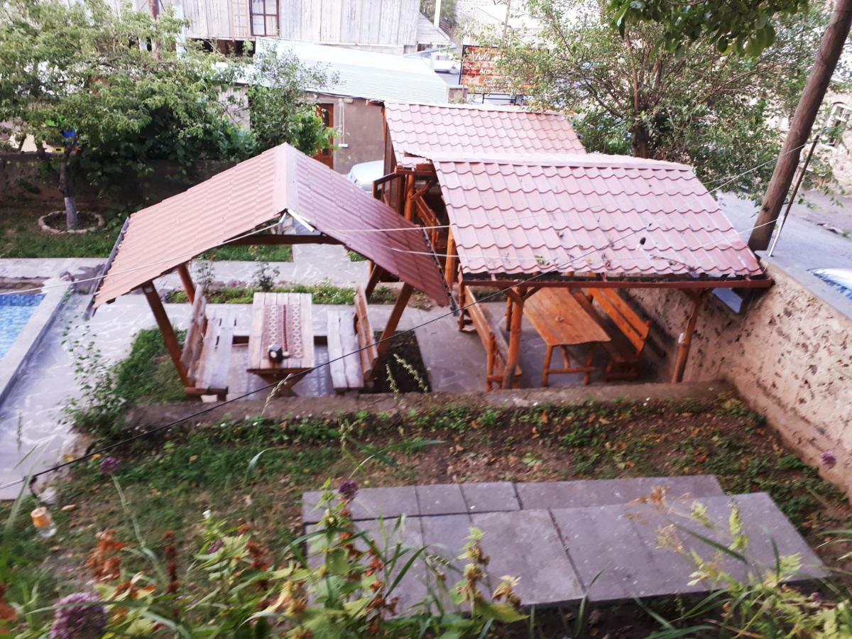 Hotel Vivas Goris Exterior photo